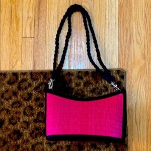 Pocket book in hot pink